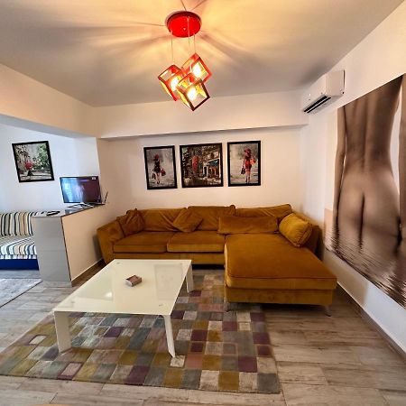 Rohan Studio One Aparthotel Navodari Exterior photo