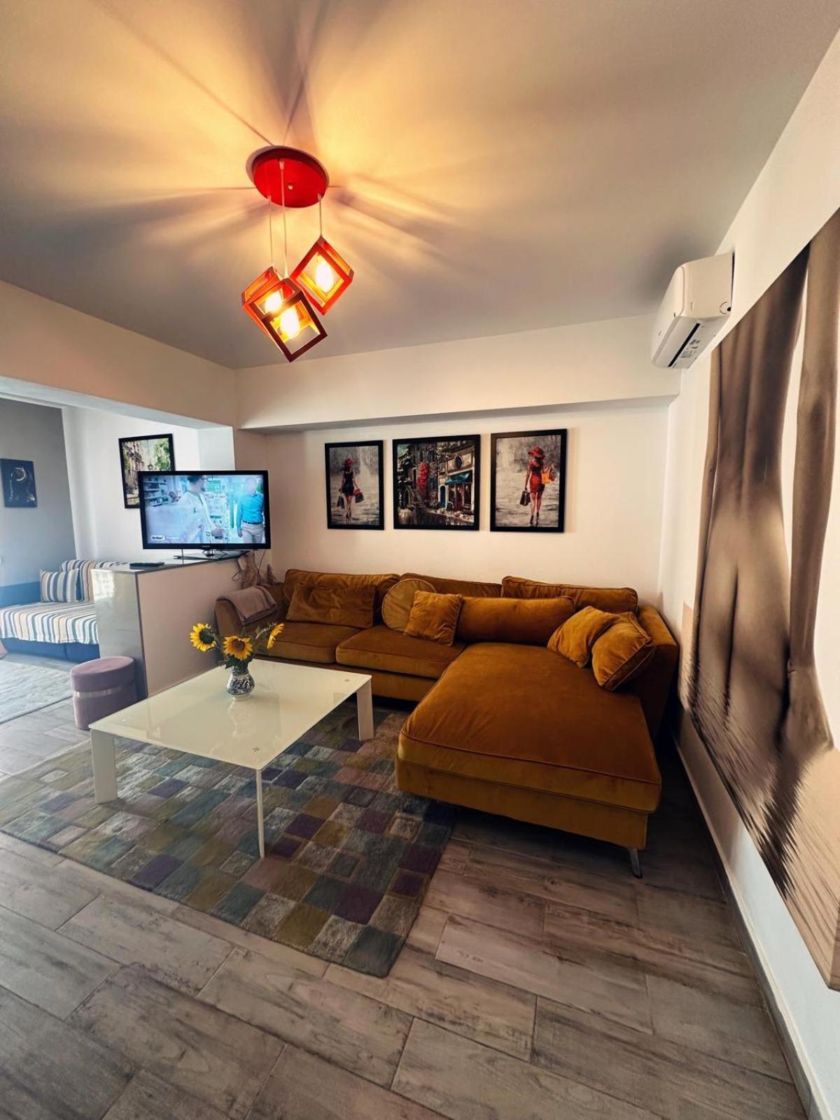 Rohan Studio One Aparthotel Navodari Exterior photo